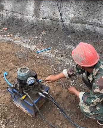 吕梁离石区预应力锚杆