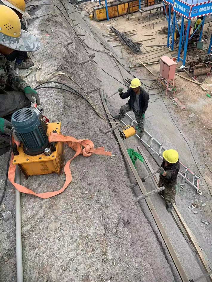 吕梁离石区预应力锚杆